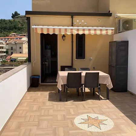 Emyteo Apartment